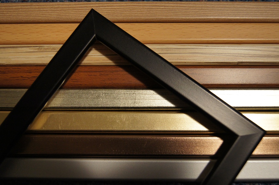 GMPLAST пластиковые обрамление профилем